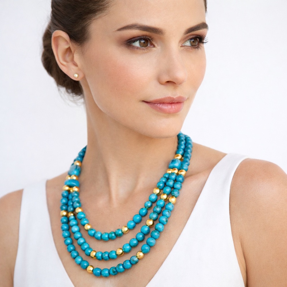 Elegant Turquoise and Gold Beaded Necklace - Picture 8 of 8